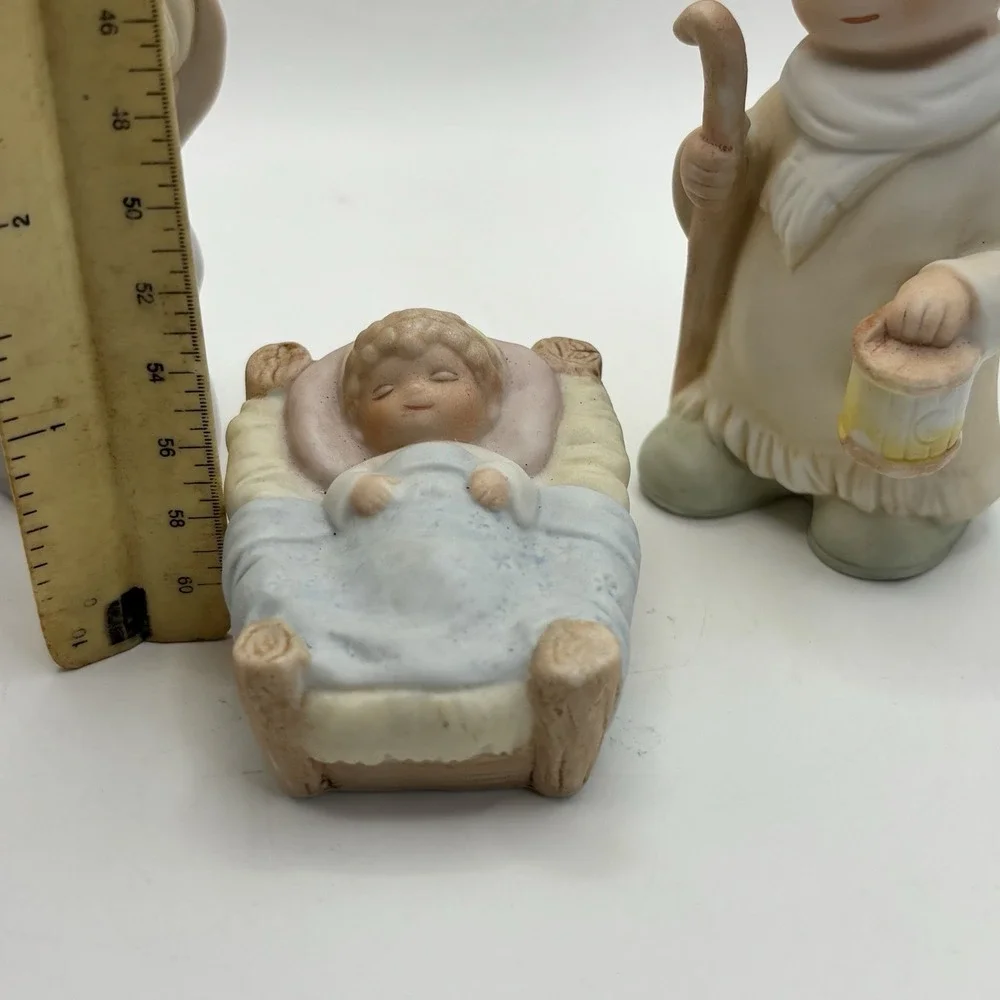 Vintage Homco‎ Porcelain Children 4 piece Nativity Set #5502 Christmas Crèche